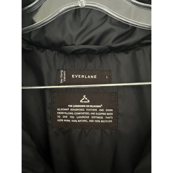 Everlane Puffer Bomber - Picture 6 of 10